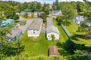 11 E St, Bangor, ME 04401 - Photo 5