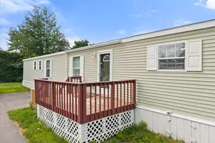 11 E St, Bangor, ME 04401 - Photo 3