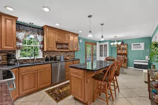 55 Hanna Dr, Waterboro, ME 04030 - Photo 7