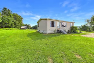 17 Village View Ln, Whitefield, ME 04353 - Photo 5