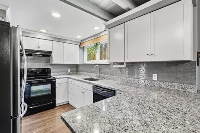 19 Partridge Lane, Scarborough, ME 04074 - Photo 3