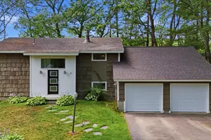 19 Partridge Ln, Scarborough, ME 04074 - Photo 1