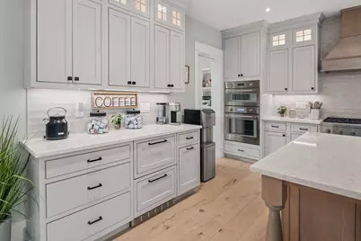 565 York Street, York, ME 03911 - Photo 19