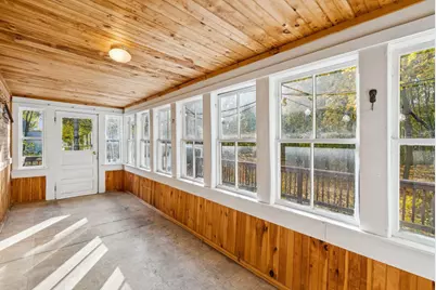 33 Western Avenue, Fairfield, ME 04937 - Photo 5