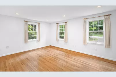 100 Mistic Avenue, Rockport, ME 04856 - Photo 7