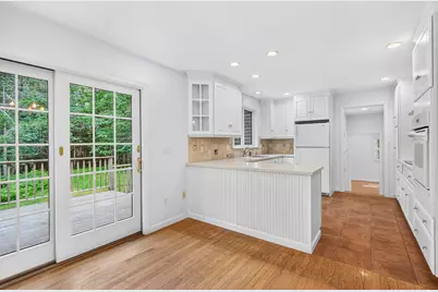 100 Mistic Avenue, Rockport, ME 04856 - Photo 17