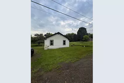 32 Herring Street, Dover Foxcroft, ME 04426 - Photo 3