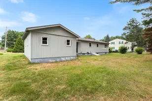 8 Elaine Dr, Brunswick, ME 04011 - Photo 23