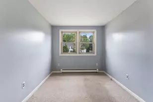 8 Elaine Dr, Brunswick, ME 04011 - Photo 13
