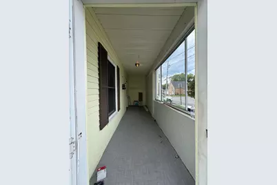 21 Elm Street, Lewiston, ME 04240 - Photo 5
