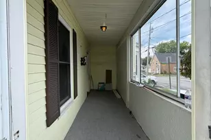 21 Elm St, Lewiston, ME 04240 - Photo 5