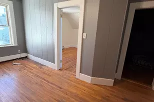 21 Elm St, Lewiston, ME 04240 - Photo 19