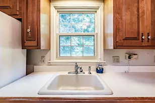 38 Lucas St, Portland, ME 04102 - Photo 31