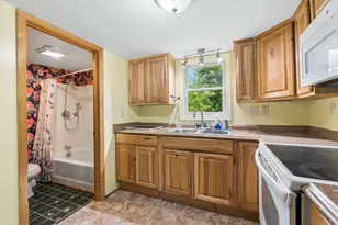 9 Congress St, Lisbon, ME 04250 - Photo 19
