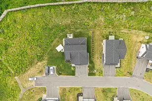 9 Waxwing Ln, Falmouth, ME 04105 - Photo 43