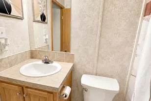 8 Nutter St, Mars Hill, ME 04758 - Photo 19