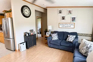 8 Nutter St, Mars Hill, ME 04758 - Photo 11