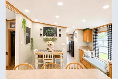 8 Nutter Street, Mars Hill, ME 04758 - Photo 3
