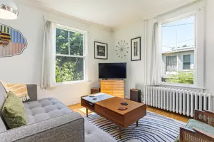 35 Washburn Ave, Portland, ME 04101 - Photo 9