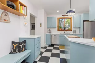 35 Washburn Ave, Portland, ME 04101 - Photo 17