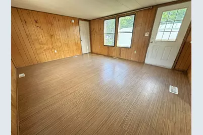 6 Mri Drive, Skowhegan, ME 04976 - Photo 5
