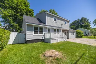 27 Flanders St, Auburn, ME 04210 - Photo 3