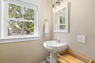 98 Cumberland Rd, South Portland, ME 04106 - Photo 13