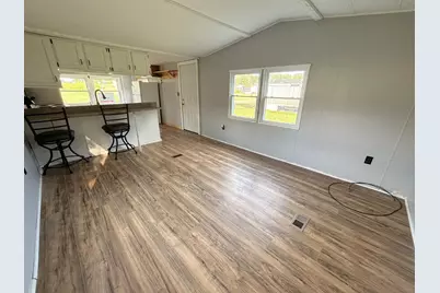 22 Elwood Drive, Clinton, ME 04927 - Photo 5
