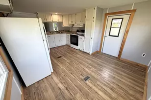 22 Elwood Dr, Clinton, ME 04927 - Photo 9