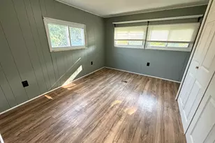 22 Elwood Dr, Clinton, ME 04927 - Photo 11