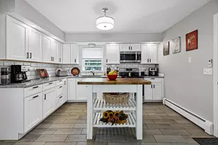 25 Frankwood Dr, Winslow, ME 04901 - Photo 11