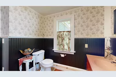62 Main Street, Topsham, ME 04086 - Photo 13