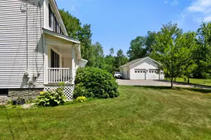 352 Madawaska Ave, Pittsfield, ME 04967 - Photo 5