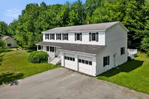 352 Madawaska Ave, Pittsfield, ME 04967 - Photo 43