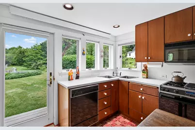 133 Western Avenue, Boothbay Harbor, ME 04538 - Photo 21