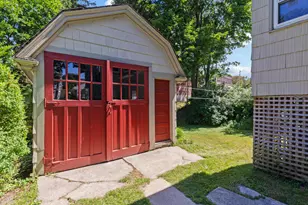 48 Belmont St, Portland, ME 04101 - Photo 3