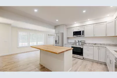 16 Snow Street, Gardiner, ME 04345 - Photo 15