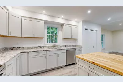 16 Snow Street, Gardiner, ME 04345 - Photo 13