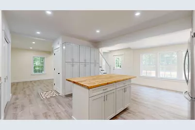16 Snow Street, Gardiner, ME 04345 - Photo 9