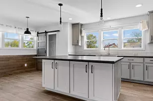 1 Baxter Blvd, Biddeford, ME 04005 - Photo 9