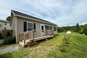 146 Federal St, Wiscasset, ME 04578 - Photo 3