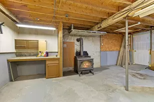 33 Sunset St, Thomaston, ME 04861 - Photo 33