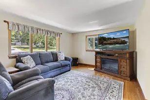 33 Sunset St, Thomaston, ME 04861 - Photo 5