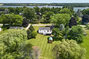 33 Sunset St, Thomaston, ME 04861 - Photo 1