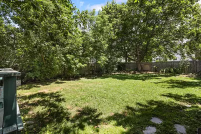 203 Grove Street, Bangor, ME 04401 - Photo 27