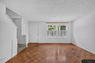 60 Brown St, Kennebunk, ME 04043 - Photo 5
