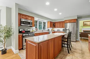 53 Stonegate Rd, Cape Elizabeth, ME 04107 - Photo 17