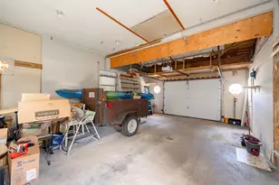 17 Heathwood Ln, Lewiston, ME 04240 - Photo 37