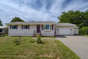 17 Heathwood Ln, Lewiston, ME 04240 - Photo 1