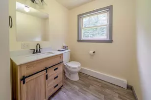 561 Ft Knox Rd, Prospect, ME 04981 - Photo 15